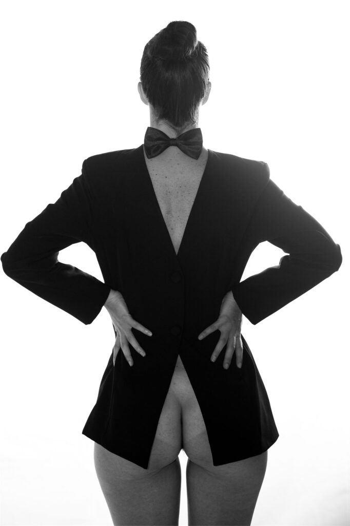 Back tie